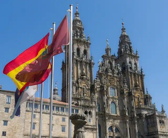 Santiago de Compostela: Ziel des Jakobsweges (incl. 11 attraktive Sehenswürdigkeiten) 14 Kathedrale Santiago de Compostela