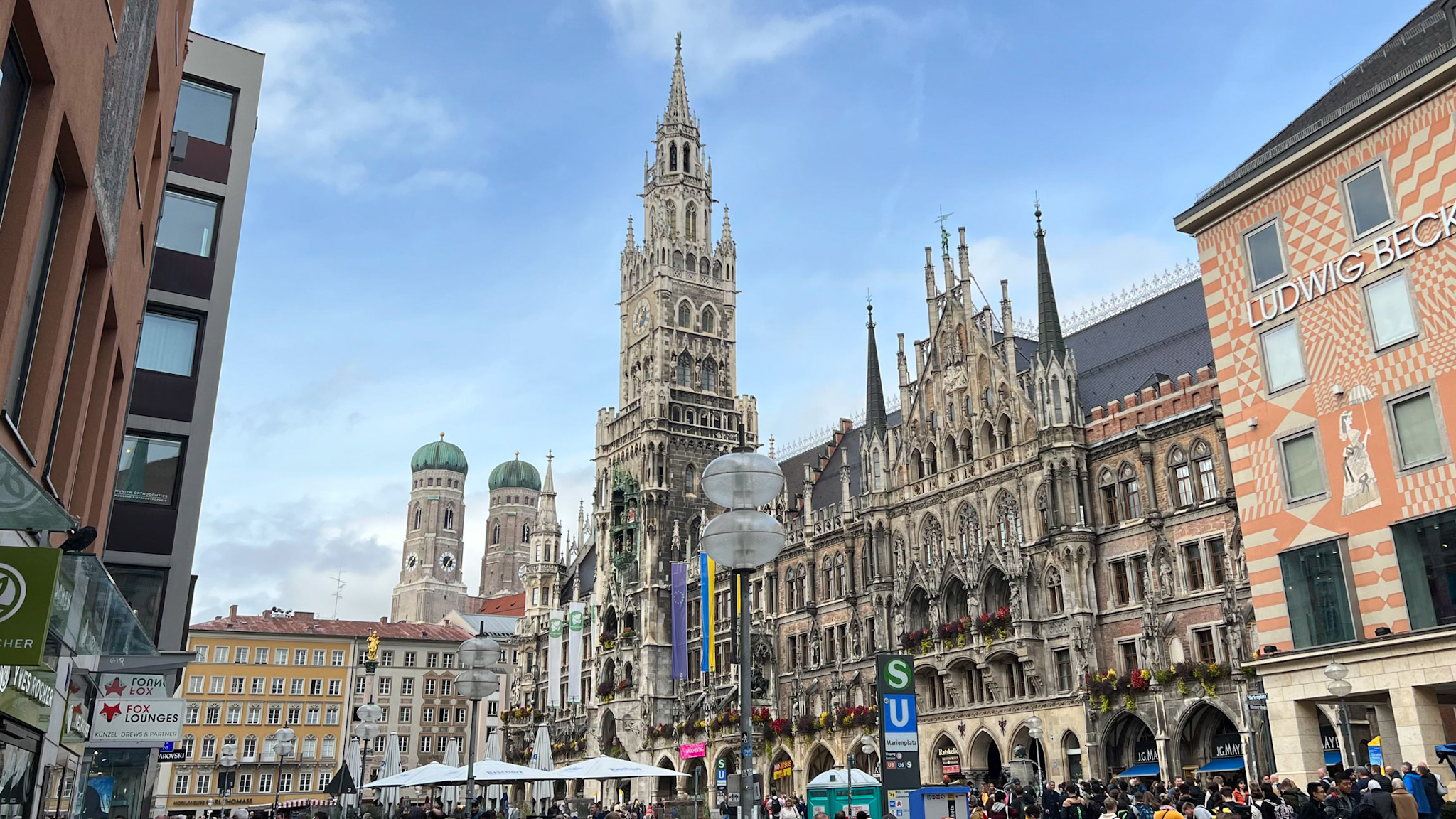 Münchner. Jakobsweg Marienplatz Münchner. Jakobsweg Marienplatz